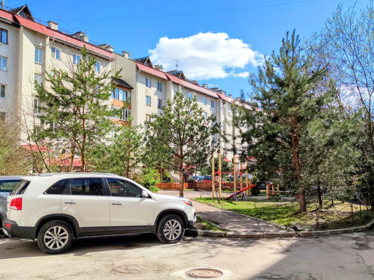 Positive Apartment Lviv Ngoại thất bức ảnh