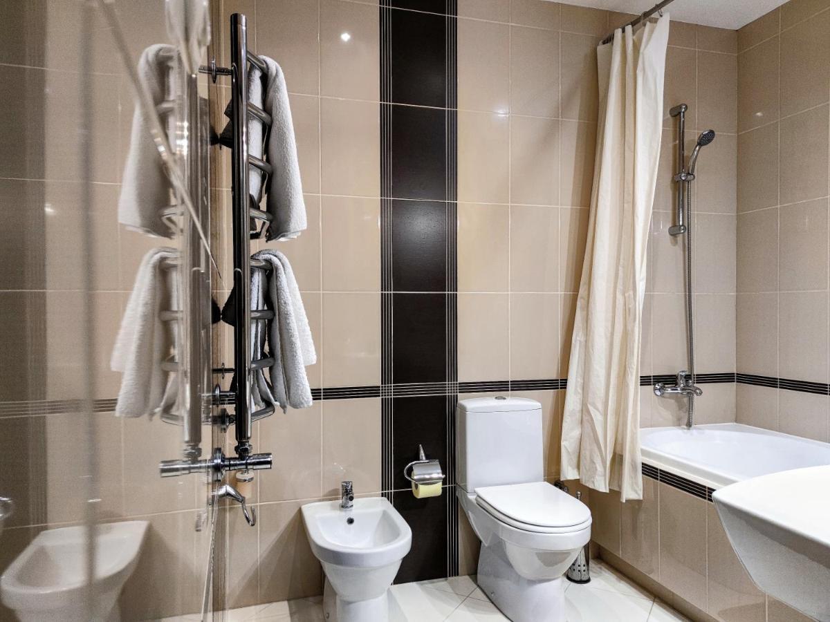 Positive Apartment Lviv Ngoại thất bức ảnh