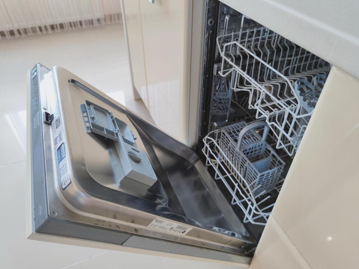 Positive Apartment Lviv Ngoại thất bức ảnh